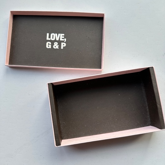 Juicy couture box - Picture 2 of 10